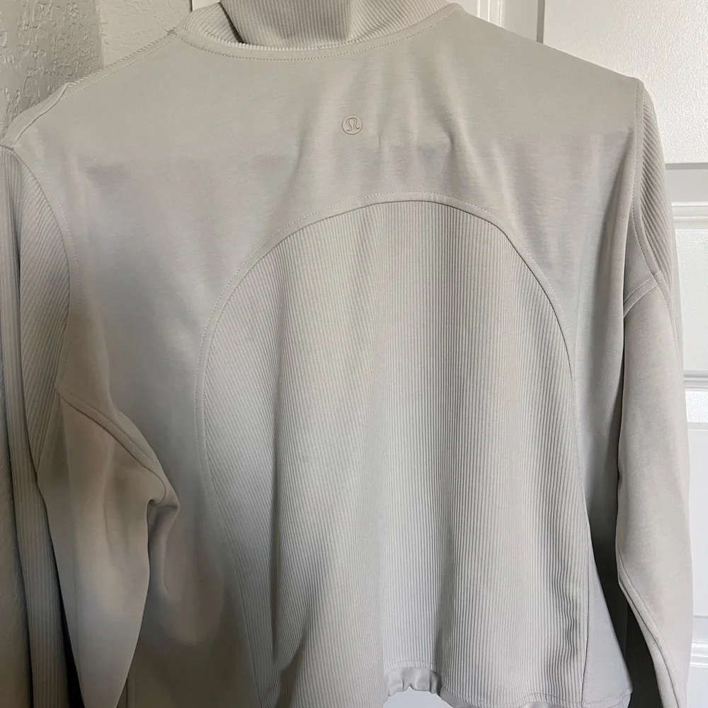 Lululemon Softstreme Ribbed Half Zip - Picture 5 of 7